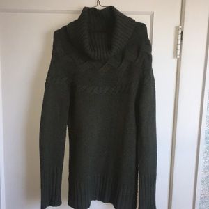 Knit Anne Taylor sweater
